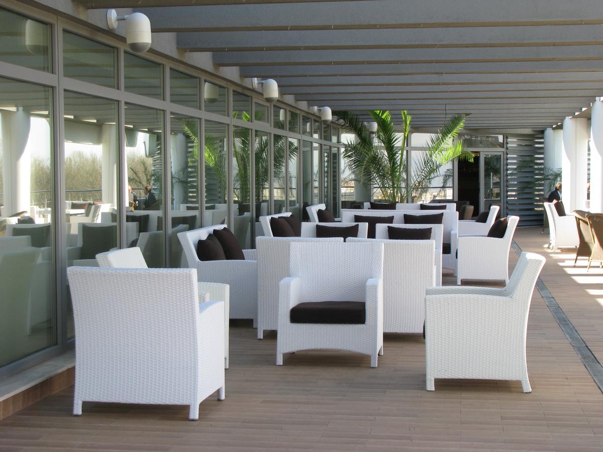 Bon Bon Park Hotel & Spa Boyana Sofia Exterior foto