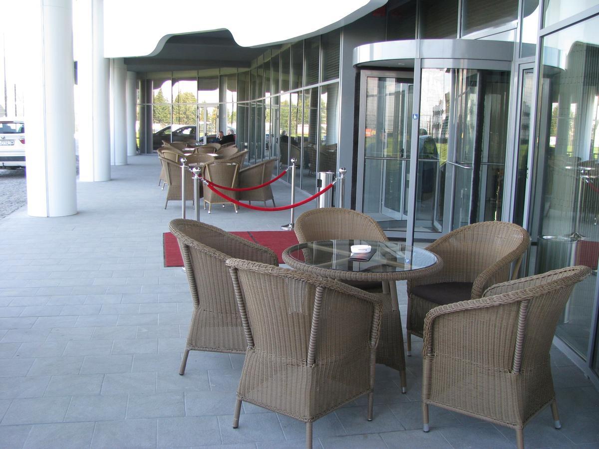 Bon Bon Park Hotel & Spa Boyana Sofia Exterior foto